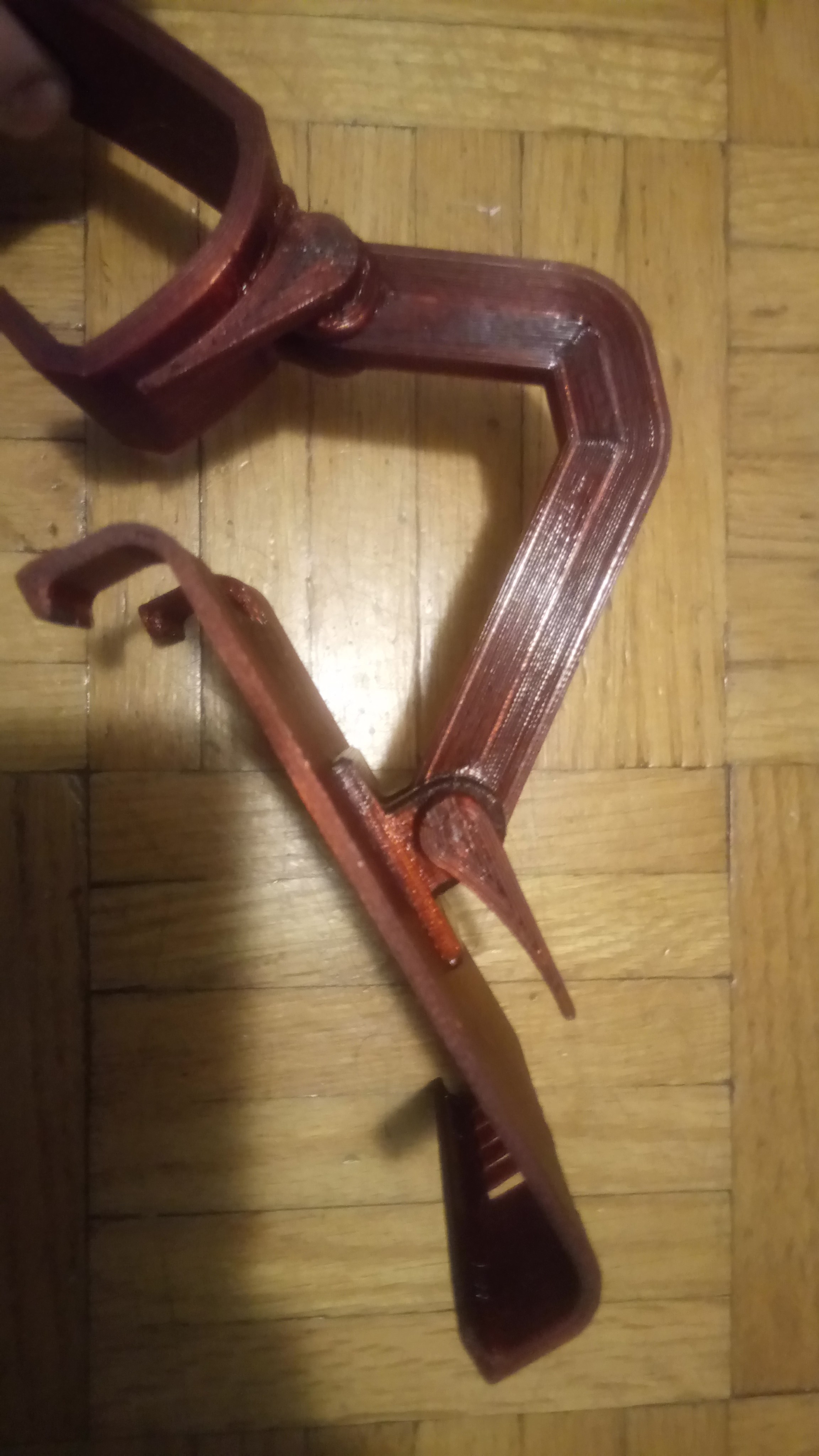 3D Printable Switch Pro Holder_V2 by Jeremy Delisle