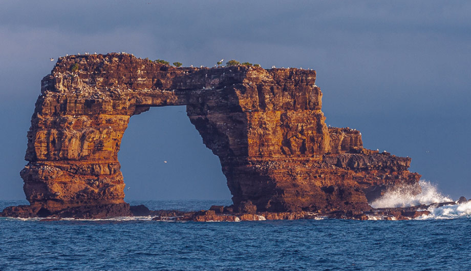 The famous Darwin’s Arch collapses