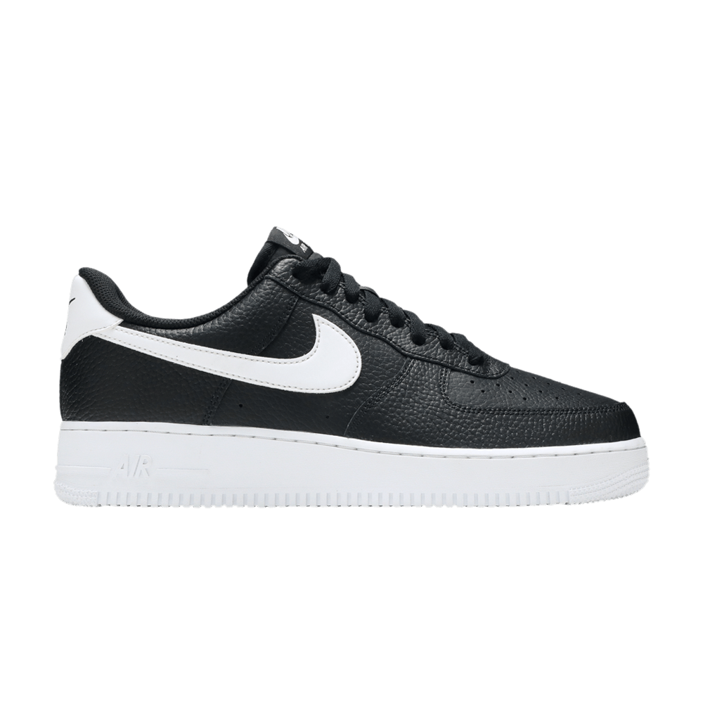 Nike Air Force 1 Low ’07 Black White Pebbled Leather