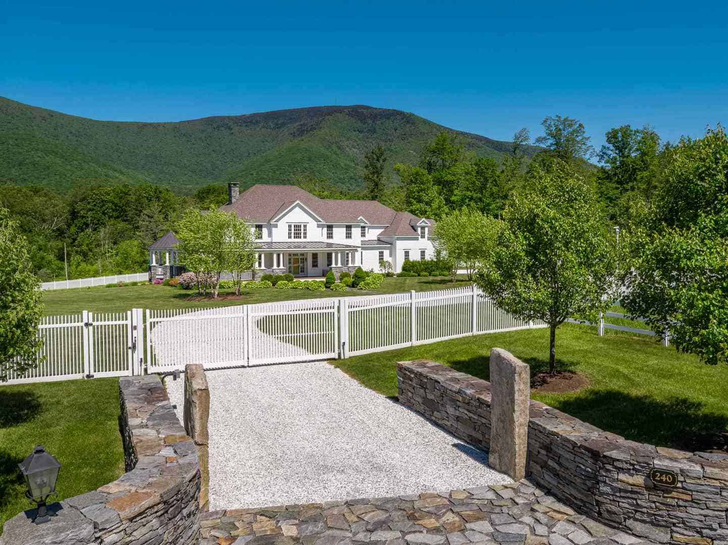 Southern VT Homes for Sale by Town Homes & Condos in Vermont by Town