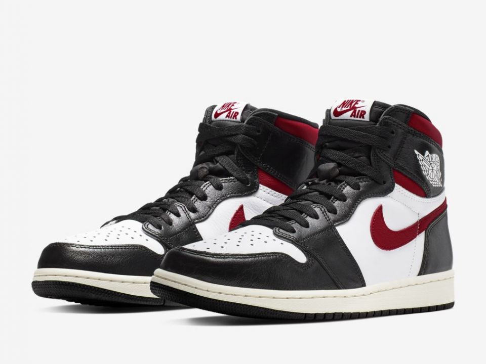 Jordan 1 Retro High OG "Gym Red" J23