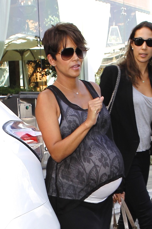 Dlisted Halle Berry Spawned