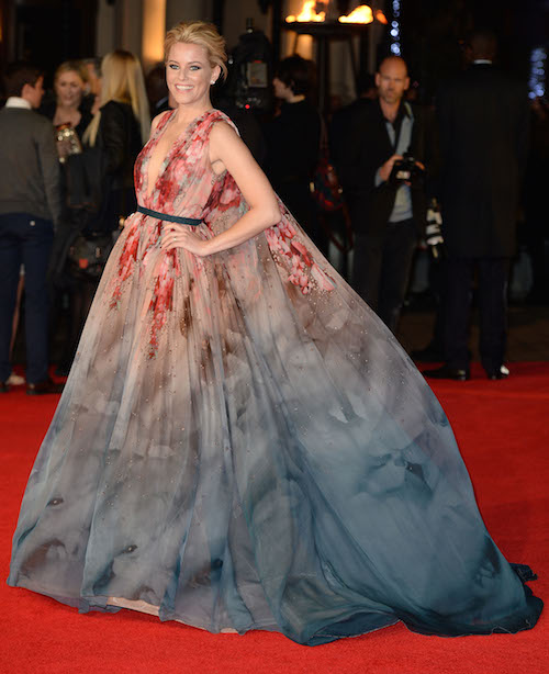 Dlisted Behold, Elizabeth Banks Serving Up Some Dramatic Duvet