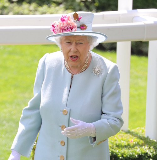 Dlisted THE QUEEN Had To Skip Out On Church Because Of