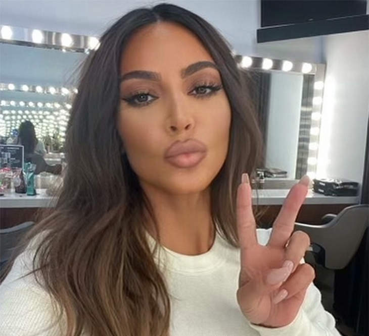 Dlisted Kim Kardashian Denies Buying A Looted Ancient Roman Statue