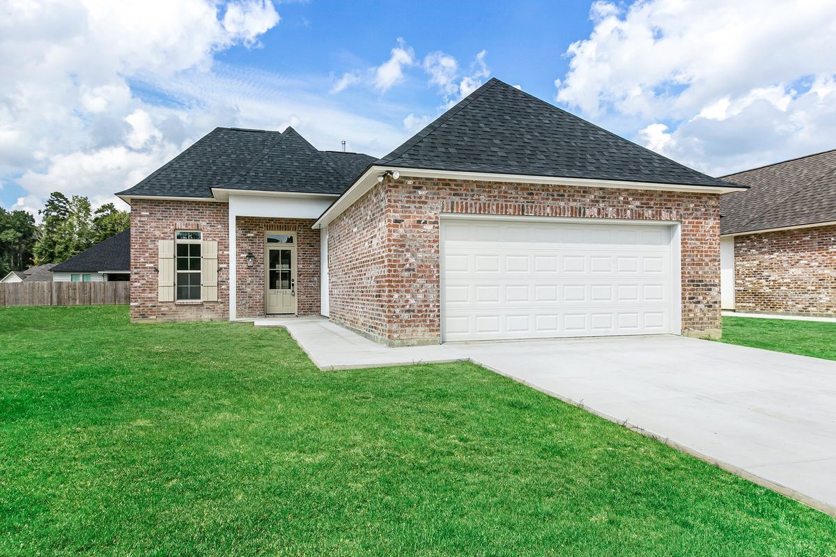 28019 Olympia Ln. New Home In Denham Springs LA Alvarez