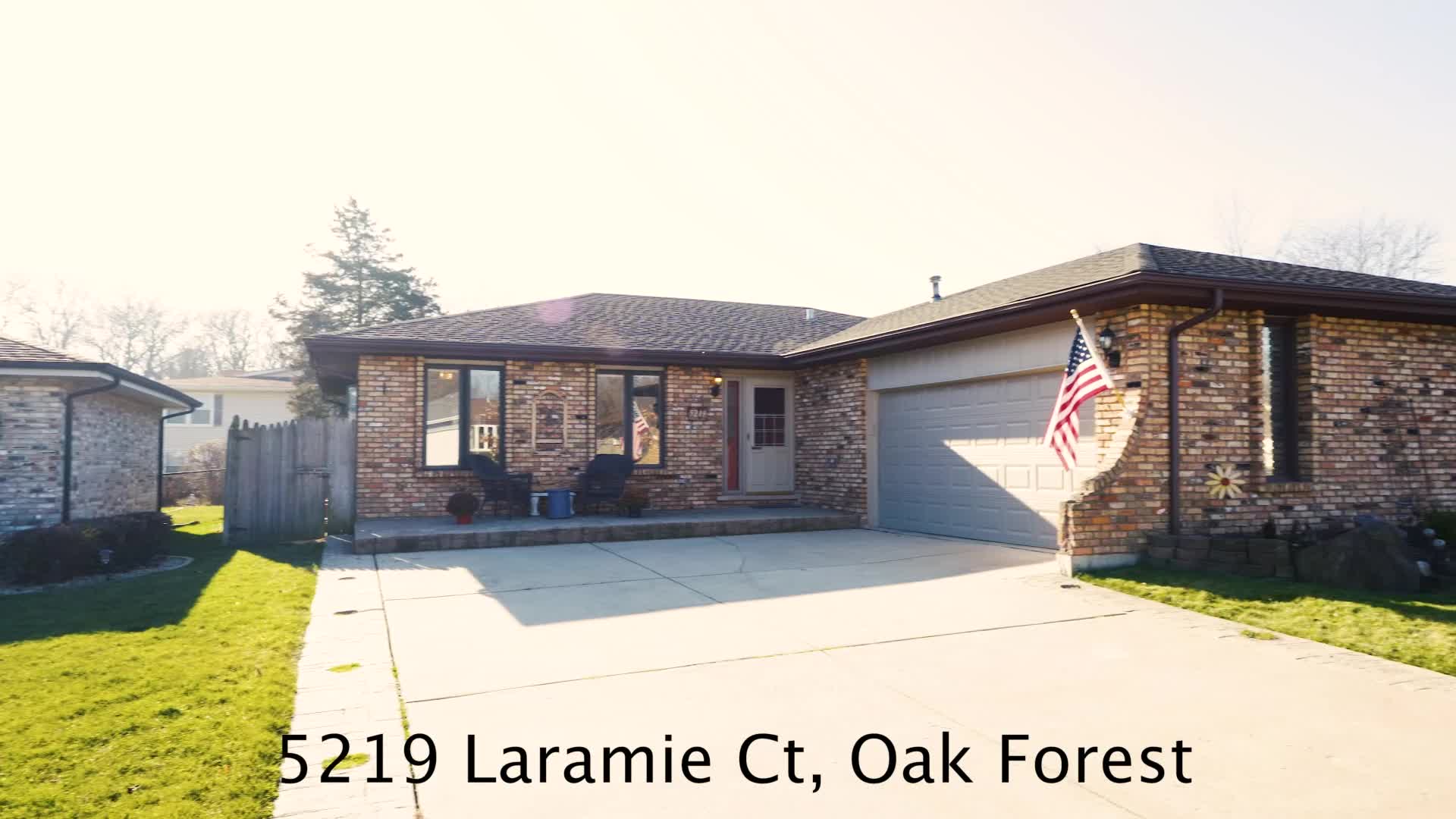 5219 Laramie Ct, Oak Forest not branded