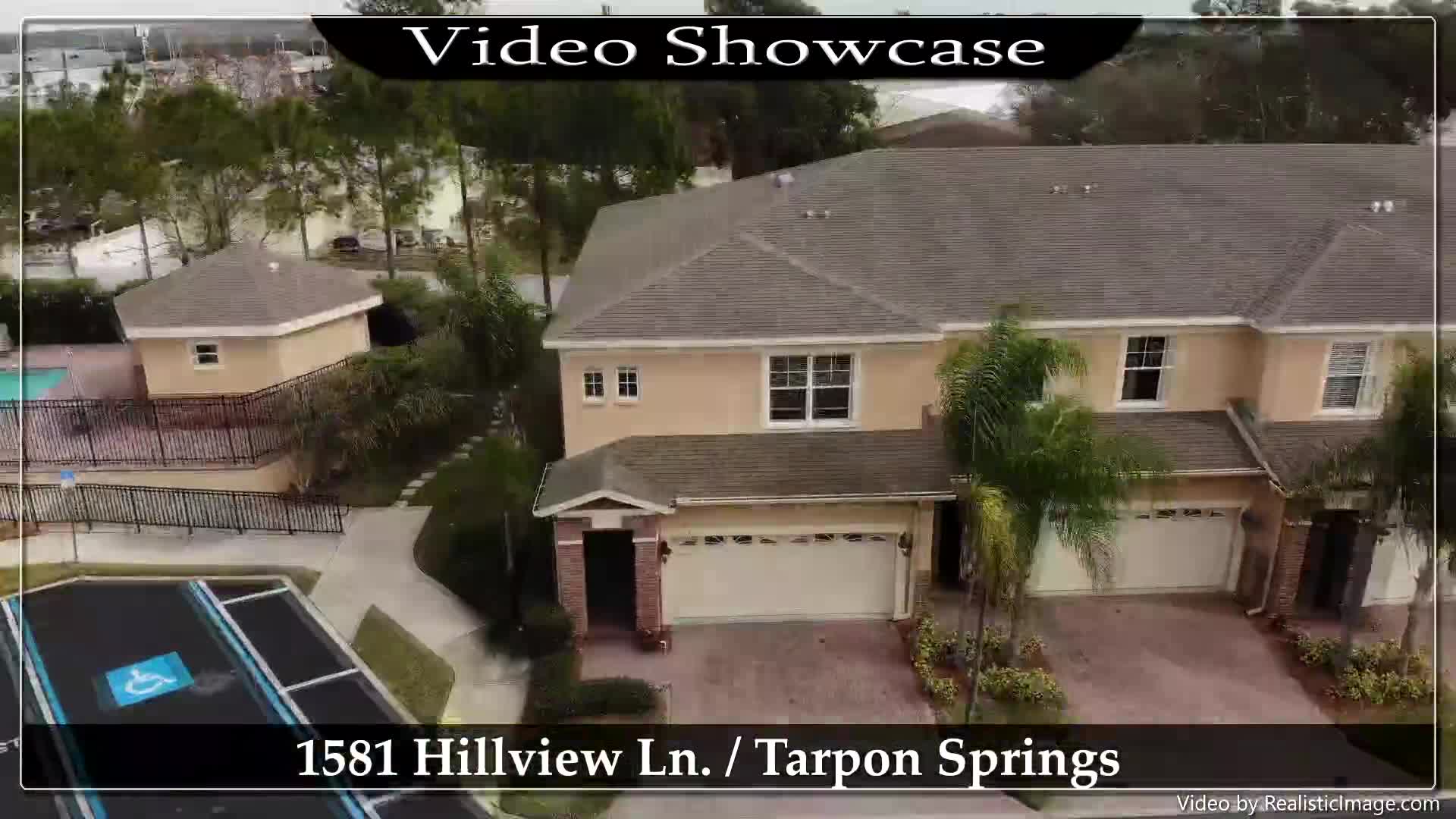 HOME TOUR 1581 Hillview Ln