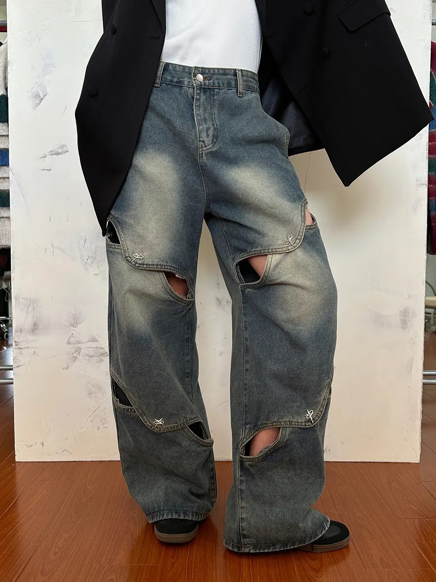 Джинсы "19 Studio Hidden Rivet Jeans" DL Studio