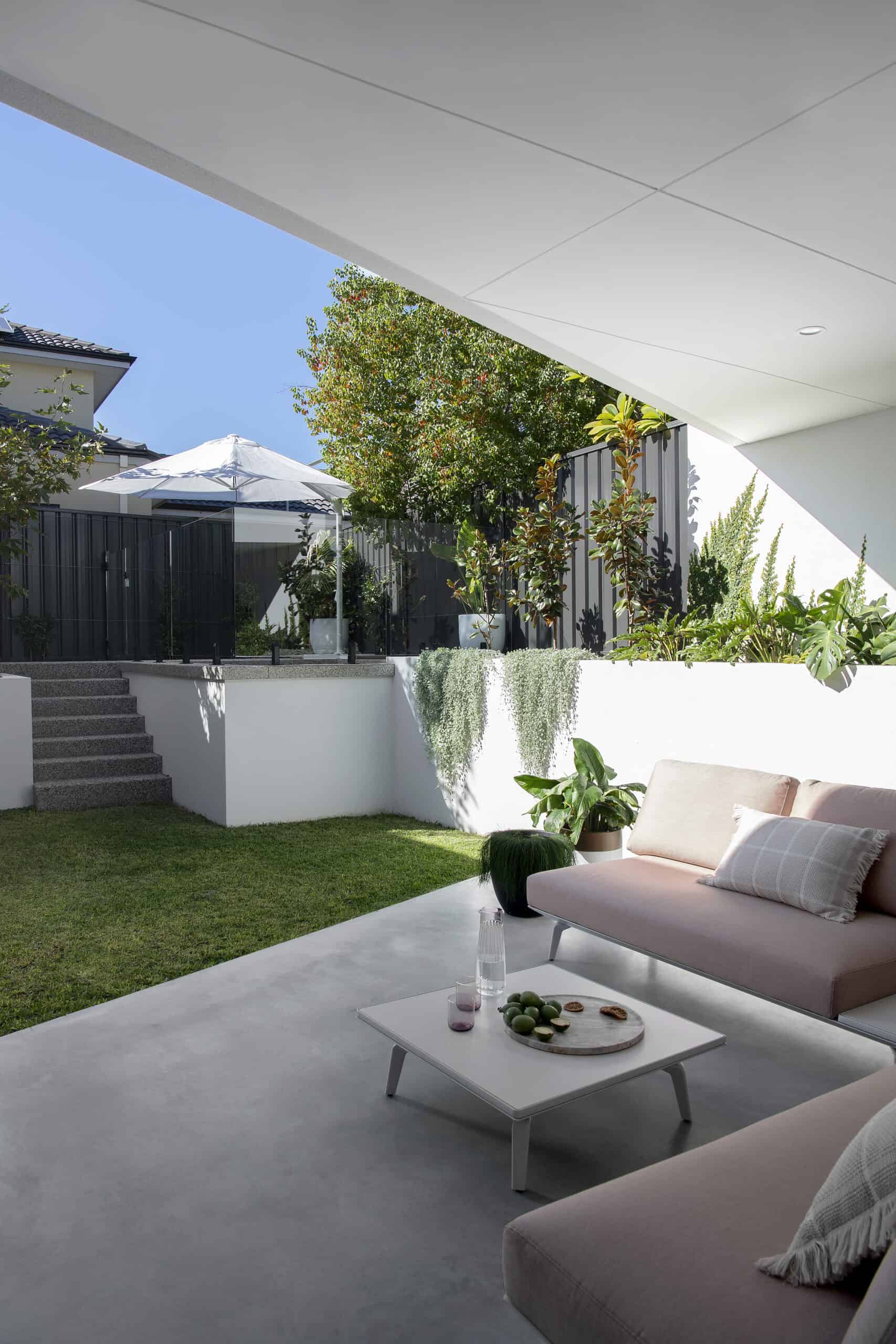 Award Winning; Mount Pleasant Xlll House Kemp Rd Project DLUX Builders