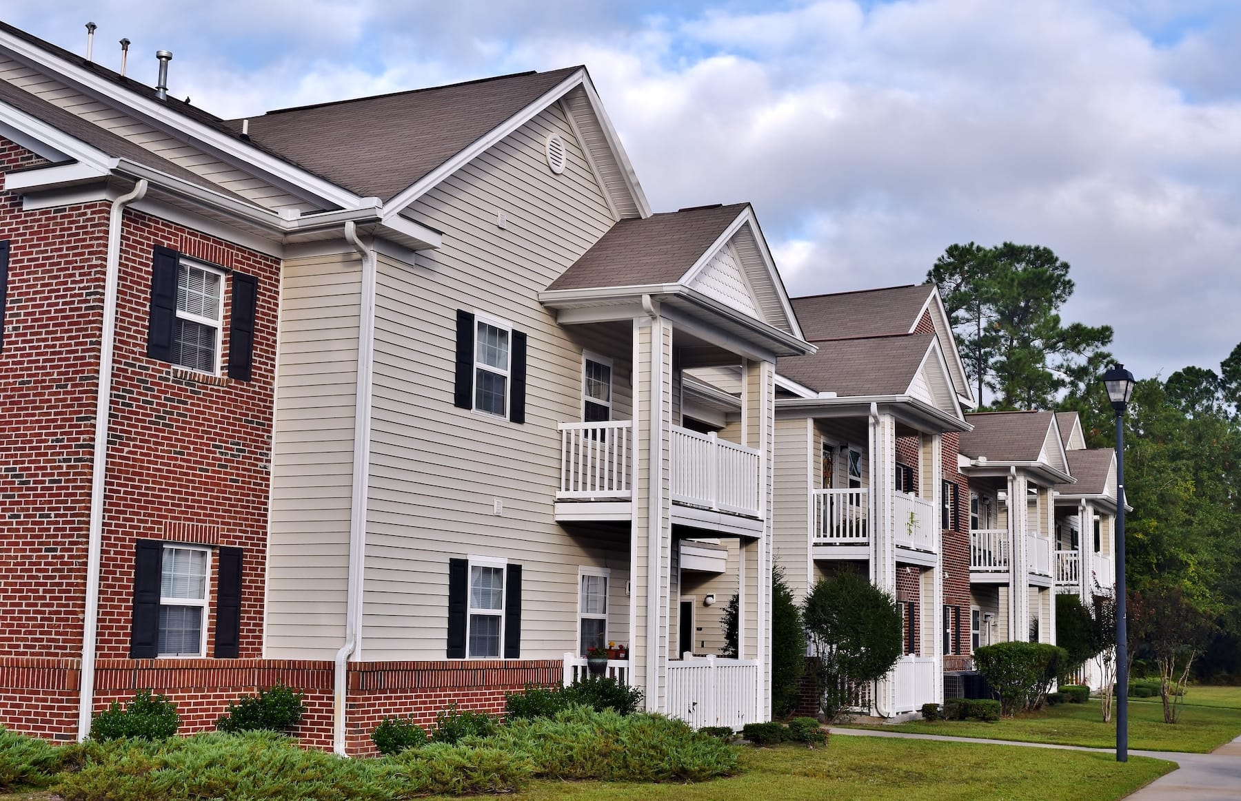 The Pines at Willowbrook located in Hinesville, GA DMA Companies