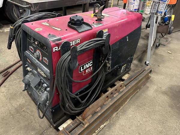 Lincoln Ranger 305D Welder - Skid Mounted - DMC Saleyard