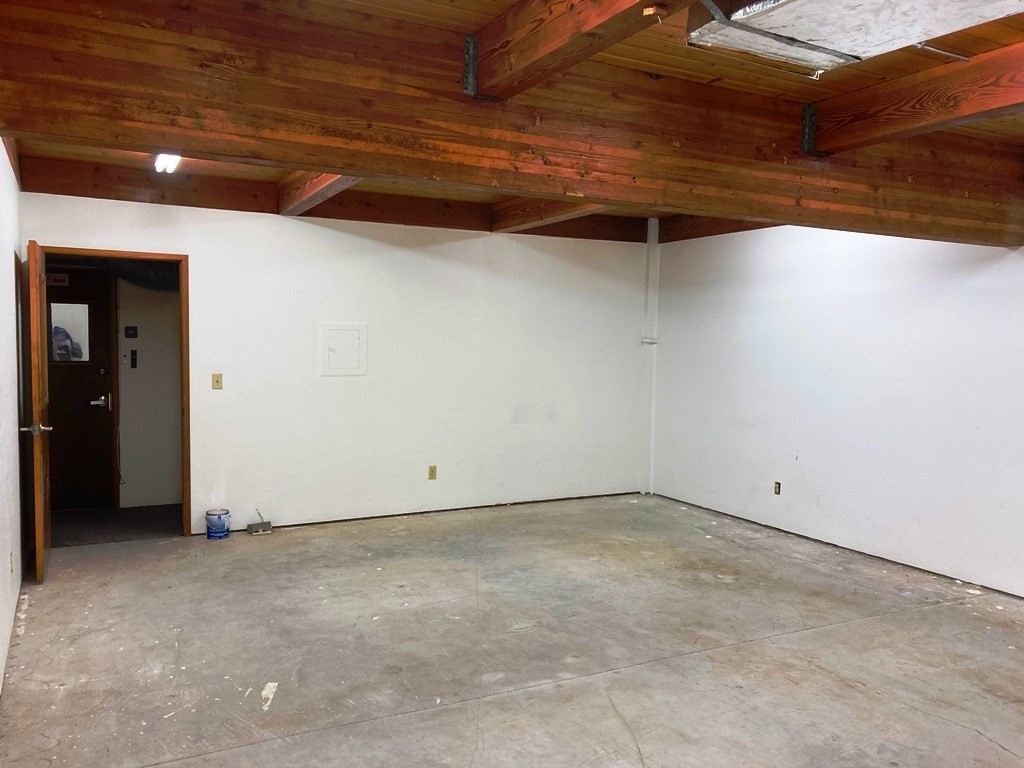 688 Kinoole St 111C, Hilo, HI Locations