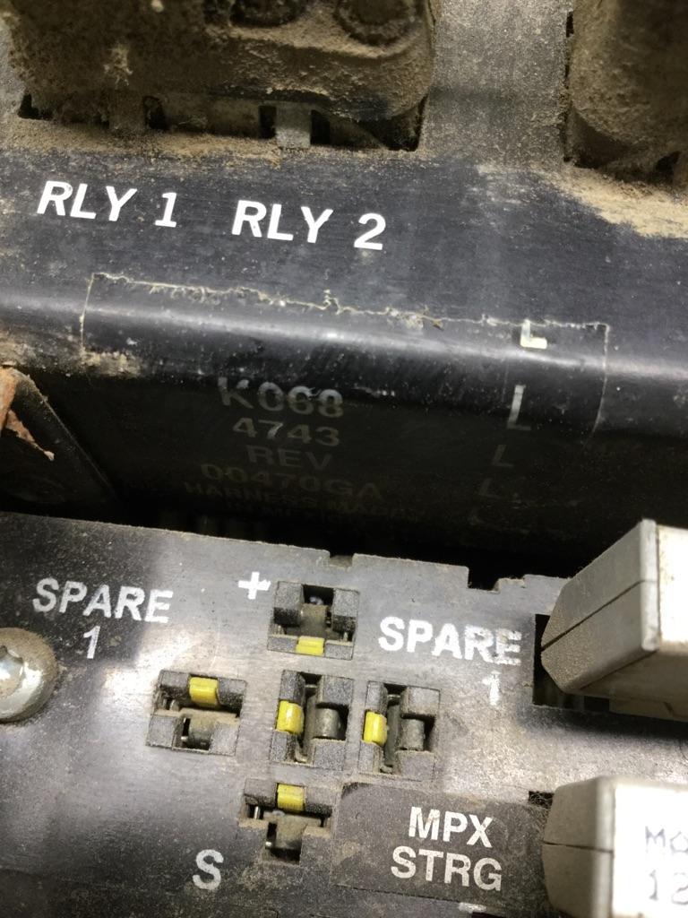 1998 KENWORTH W900 FUSE BOX | Shop Parts | LKQ Heavy Truck