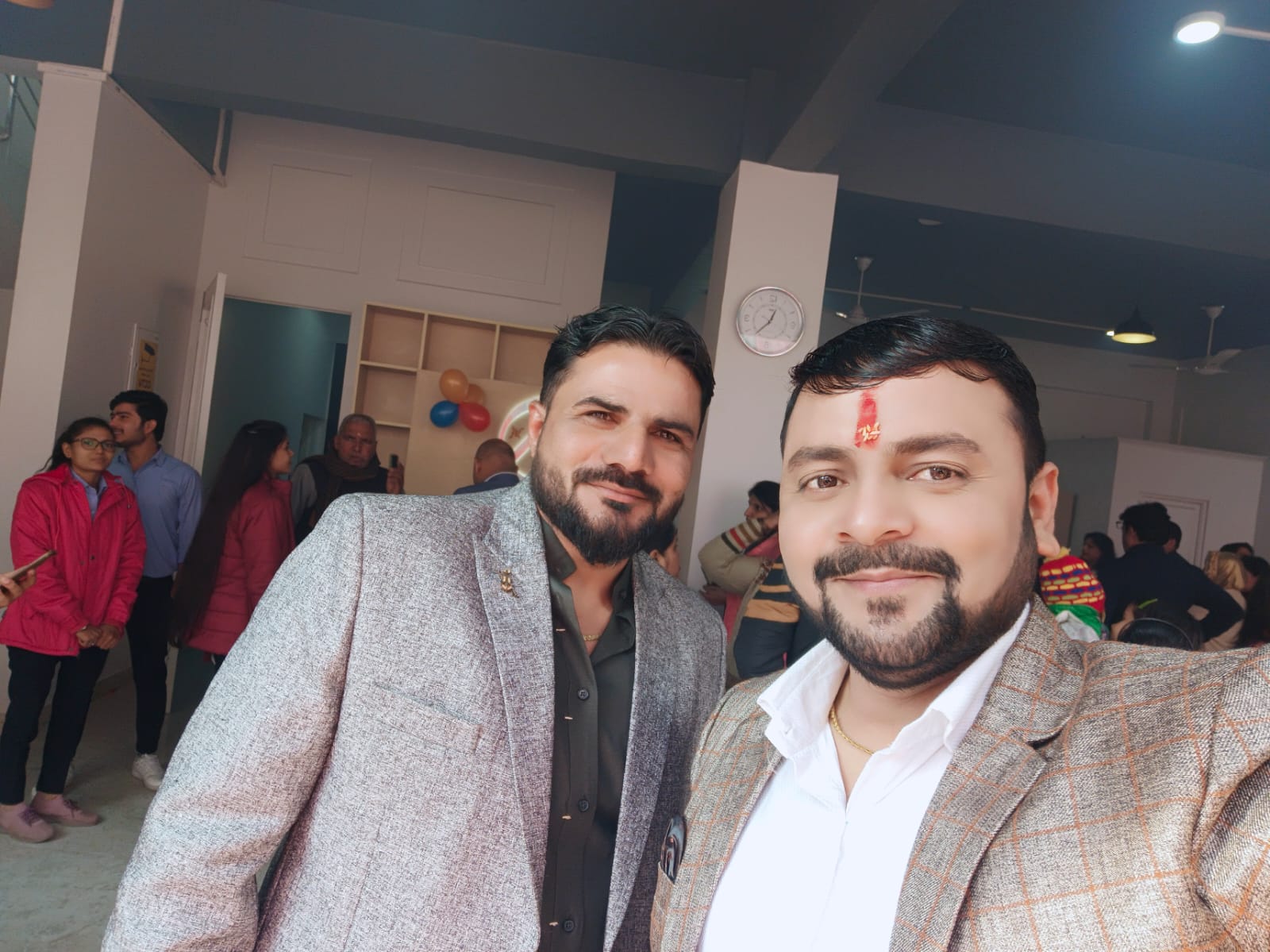 Two Wheeler Scooter Dealers in Greater Noida Hero Bike Showroom in