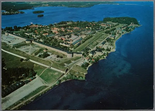 Flygfoto över fästning. Järnvägsmuseet / DigitaltMuseum