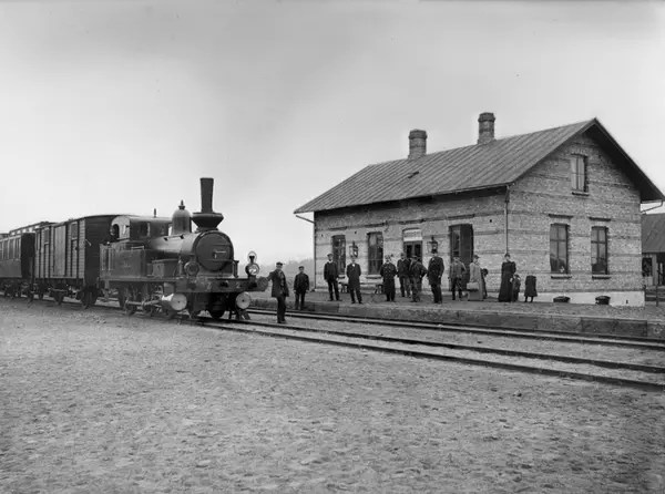Markaryd Västra station, Skåne Smålands Järnväg, SSJ lok 2 med tåg