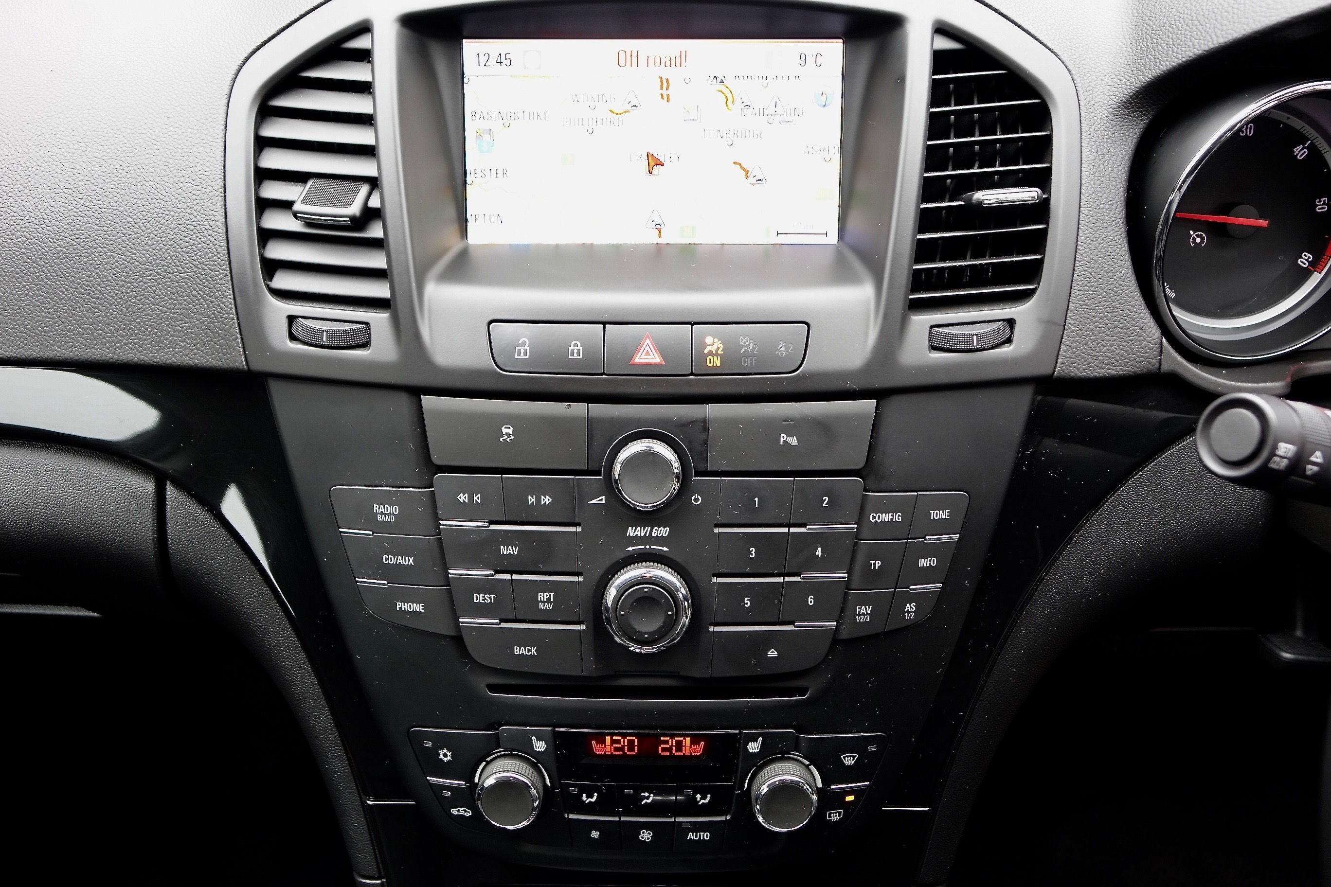 Vauxhall Insignia 2.0 CDTi Elite Nav Auto DMS Cars