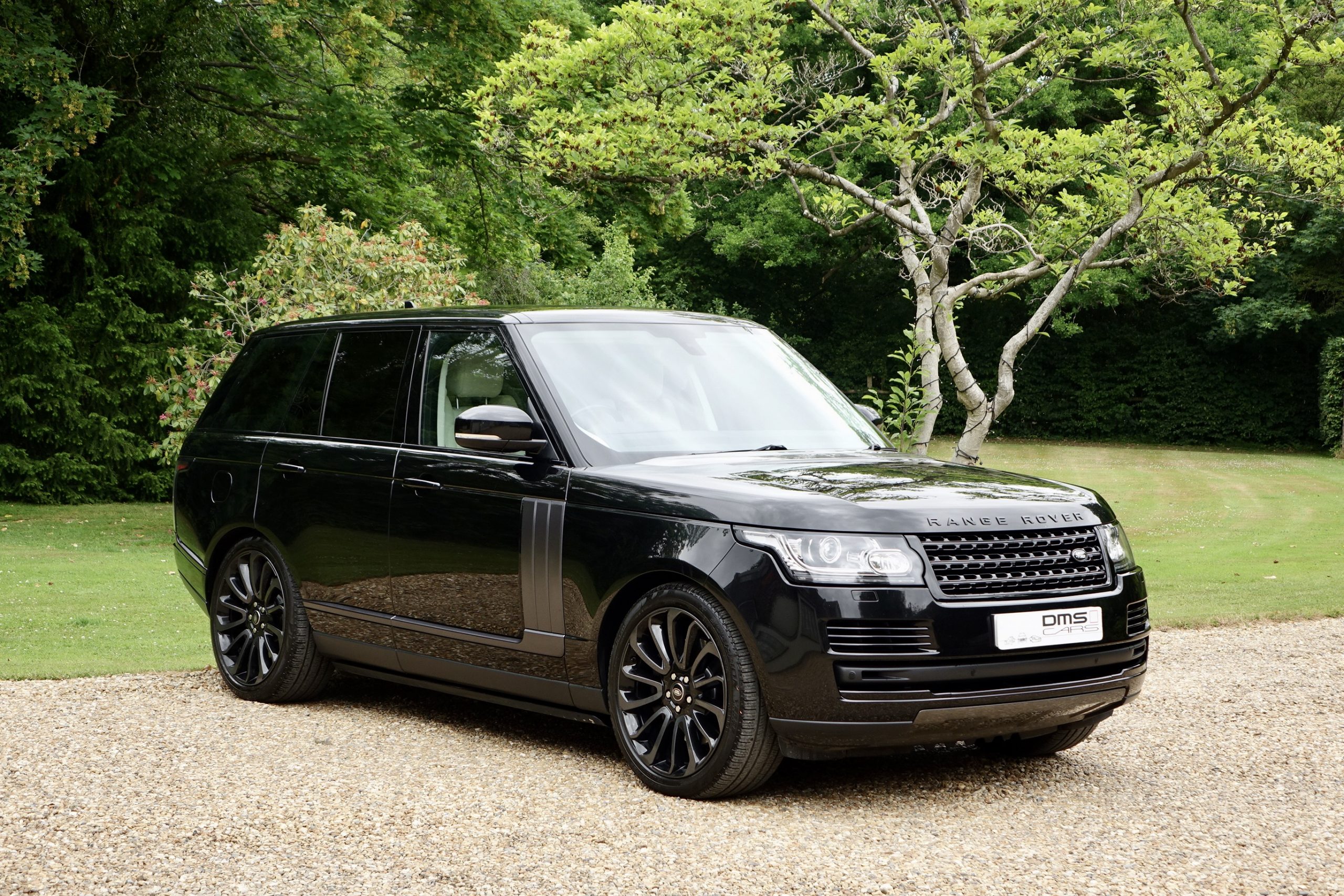 Range Rover 4.4 SD V8 Vogue DMS Cars
