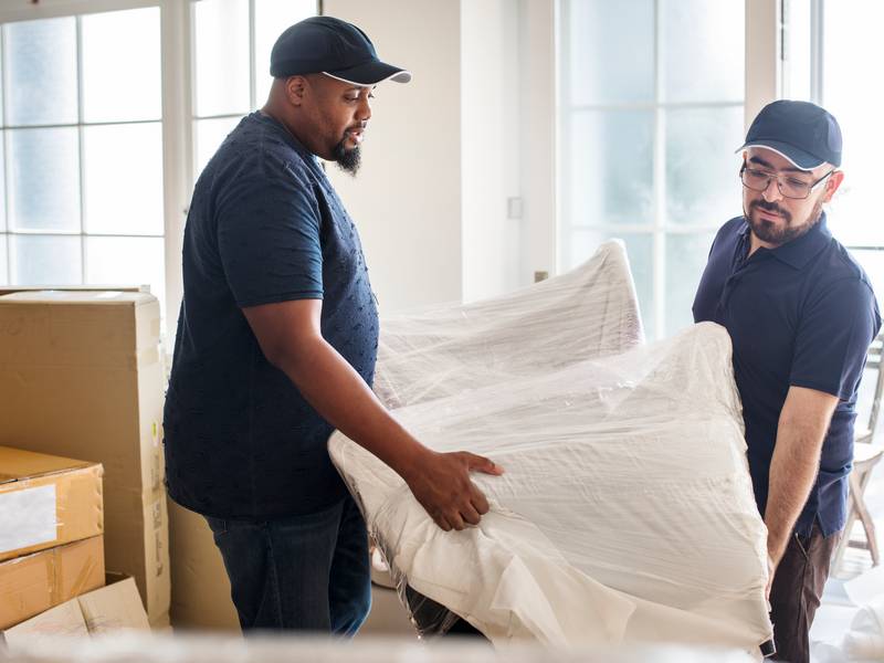 How far in advance to book Washington movers? Excalibur.