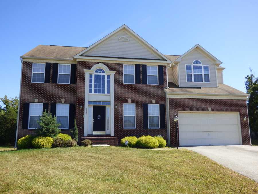 Home for Sale at 2921 Pumpkin Street, Clinton, MD 20735