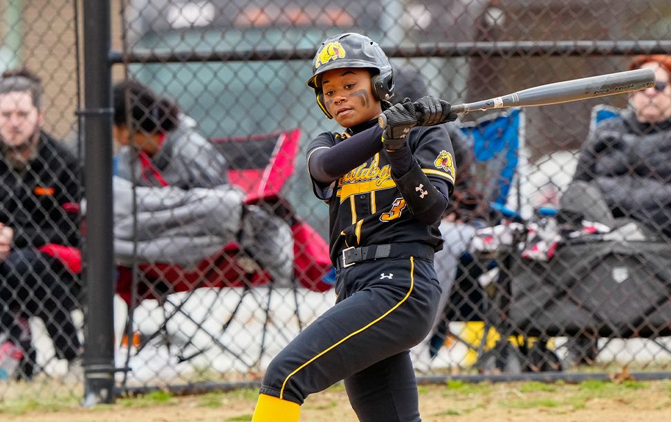 Bulldogs Softball Return to Win Column with Two Victories at Salem