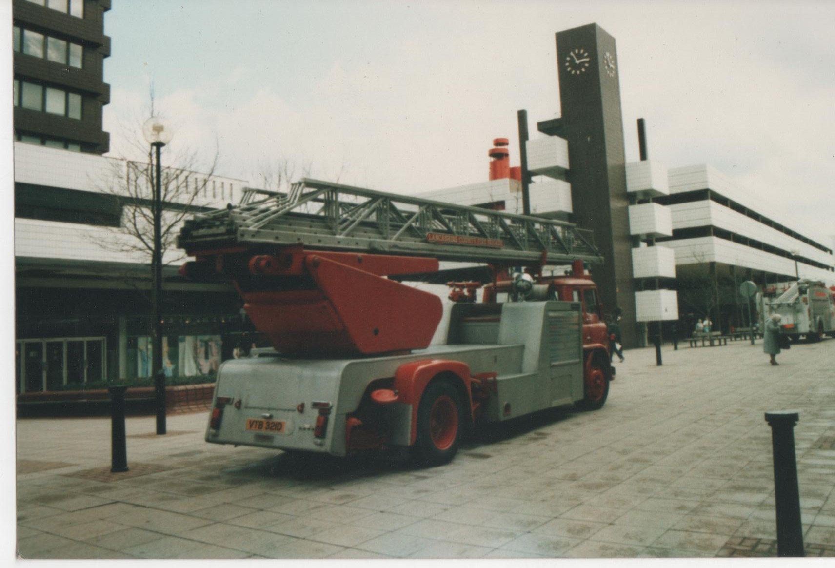 VTB321D Turntable ladder Blackburn Fire History