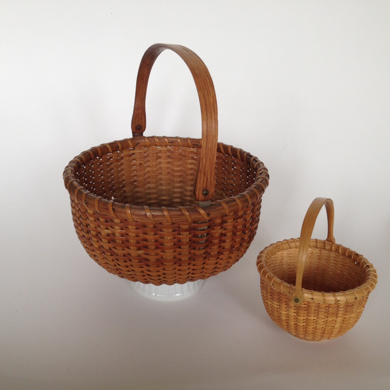 Nantucket Basket Antique Round Open Petite Nantucket Basket Rafael Osona Auctions Nantucket, MA