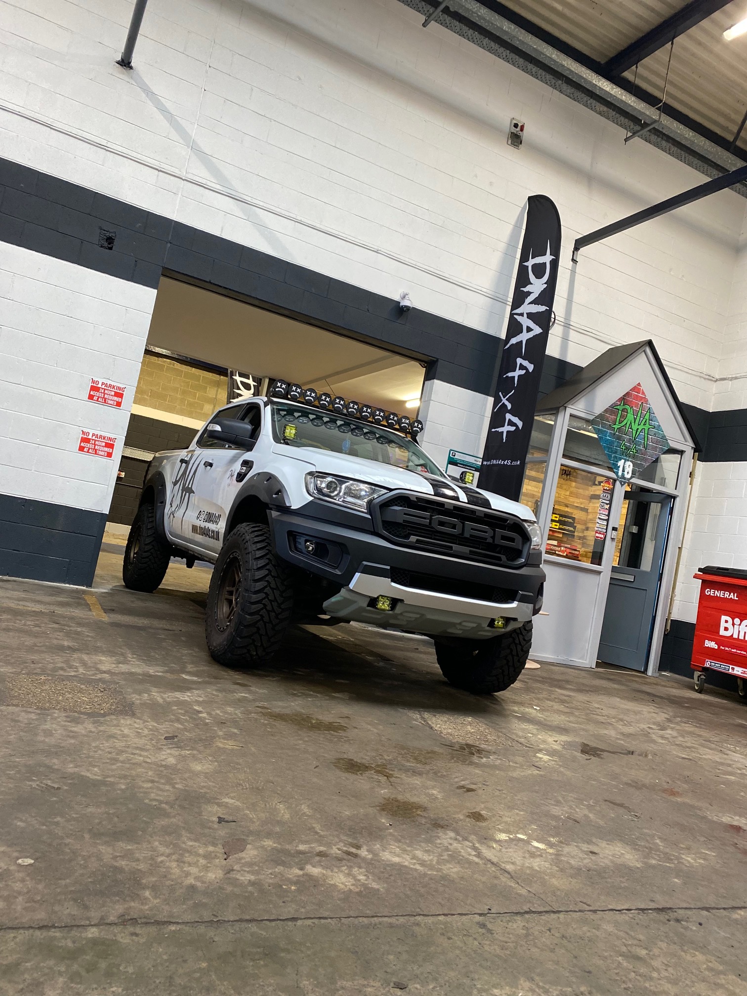 RAPTOR STYLE BODY KIT FORD RANGER T7 PX2 / 2015-2019 - DNA 4X4