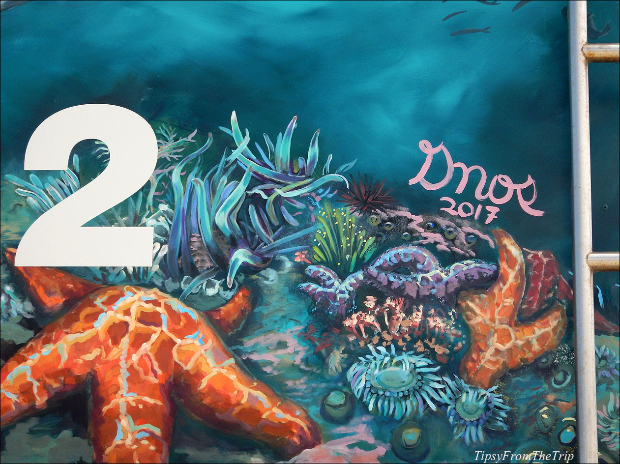 Lifeguard tower art, found on Avila Beach Tipsy from the TRIP