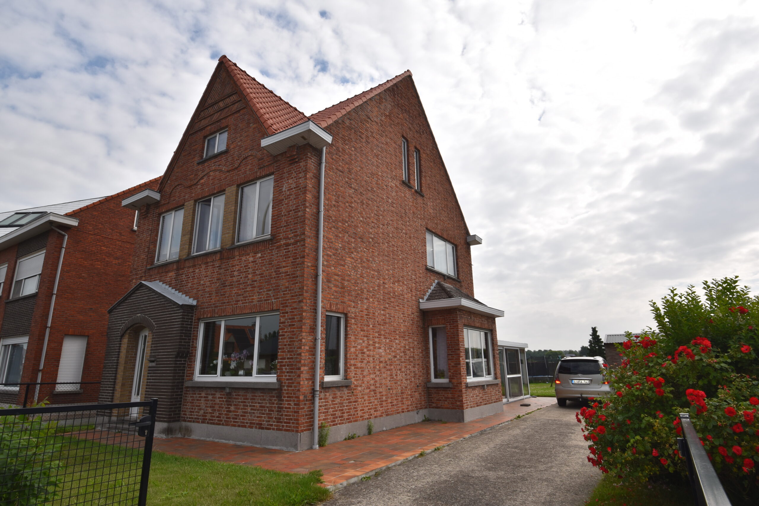 Huis met dubbele garage te huur in Verrebroek D&A Vastgoed