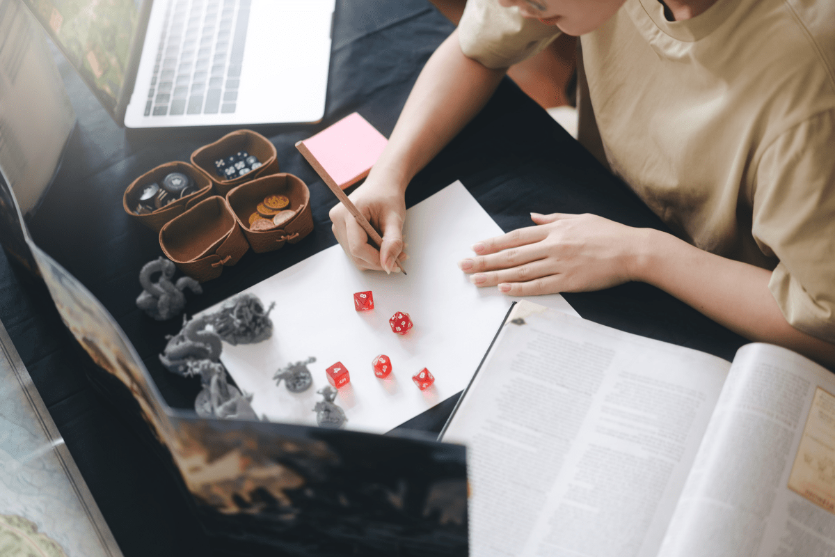 The 7 Best Gifts for Dungeon Masters in D&D (2023)