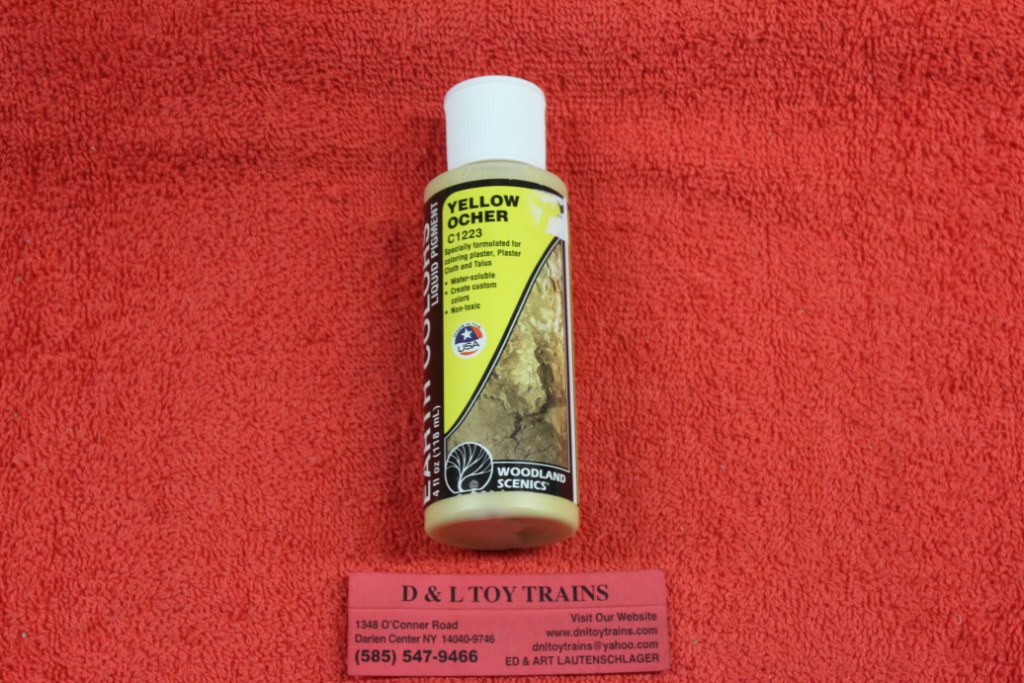 1223 Yellow Ocher Earth Colors Liquid Pigment D&L Toy Trains