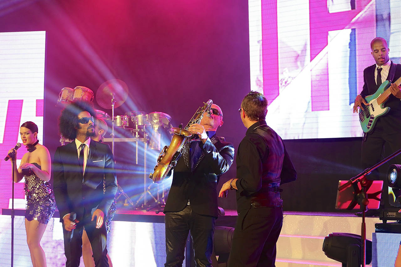 International Party Orchestra Scarlett Entertainment