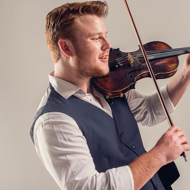 Accordion and Violin Duo Hire Gypsy Jazz Duo Scarlett Entertainment UK