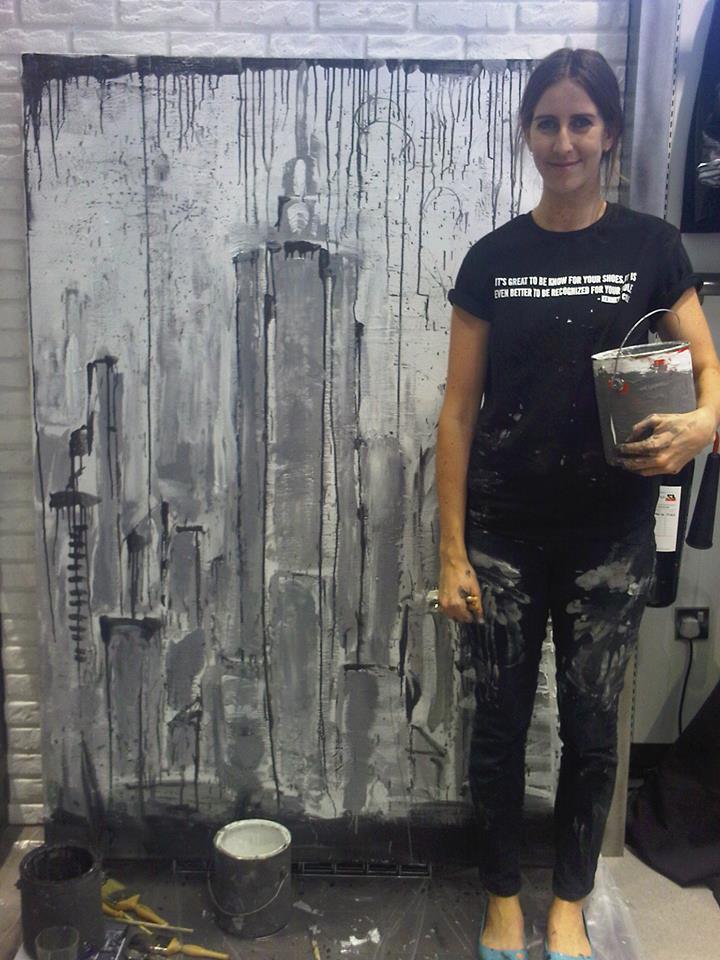 Hire Female Speed Painter Dubai Speed Painter Book Speed Painter