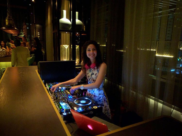 Book Dubai DJ Female DJ Scarlett Entertainment