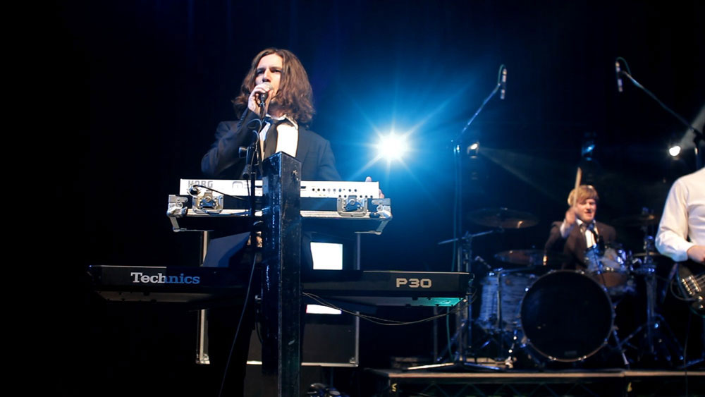 Covers Band Essex Party Band Essex Function Band Essex