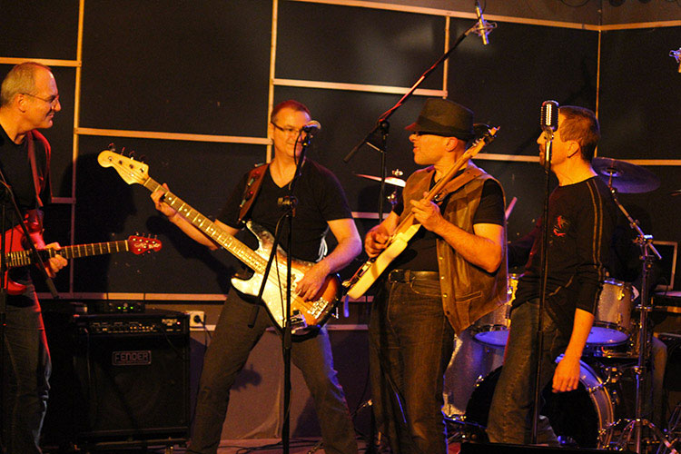 Hire Blues Cover Band Blues Music Band Book Blues, Jazz & Swing Bands