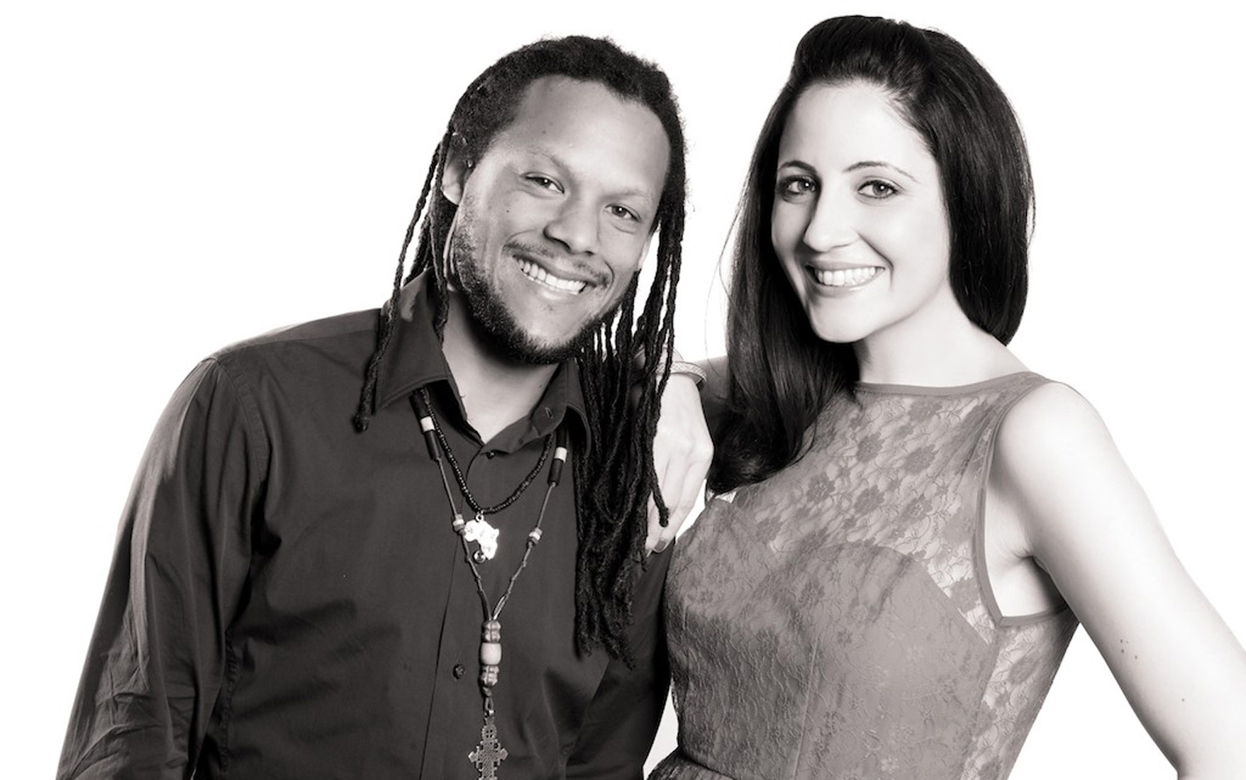 Hire Wedding Band Surrey Cover Band Surrey Book Live Wedding Band