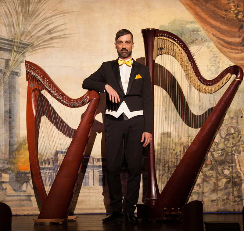 Hire Male Harpist Harp Player Valencia Scarlett Entertainment Spain