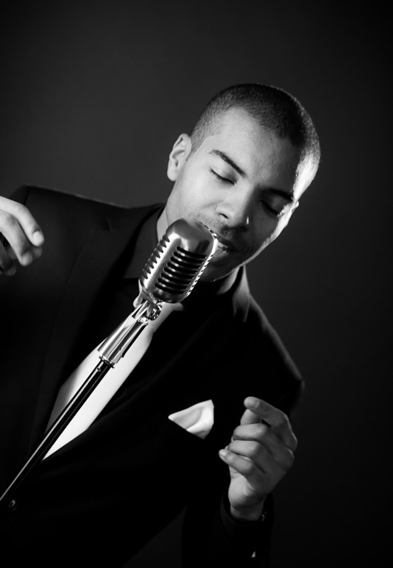 Hire Soul & Jazz Singer with Band Crooner and Live Musicians