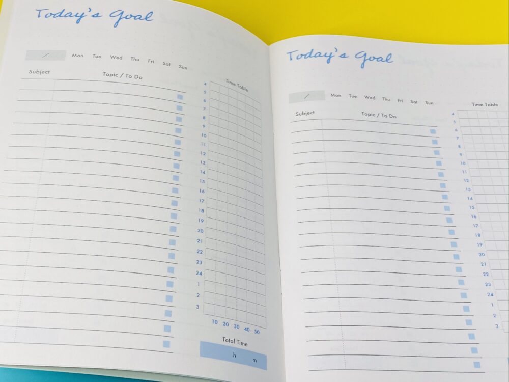 【スケジュール・勉強・ダイエットに！】ダイソー新シリーズ「make me up」のノート活用法♡｜DOGEN（どうげん）｜DOGEN（どう