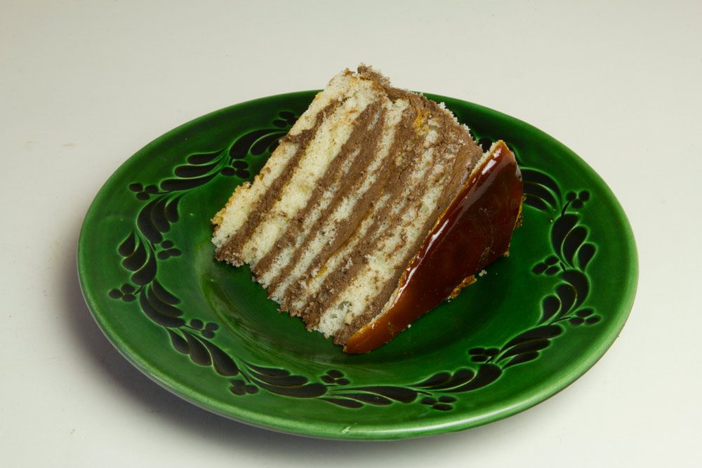 Dobos Torte (DOHbohsh) Dobo's Delights Bakery Piqua, OH 45356 (937