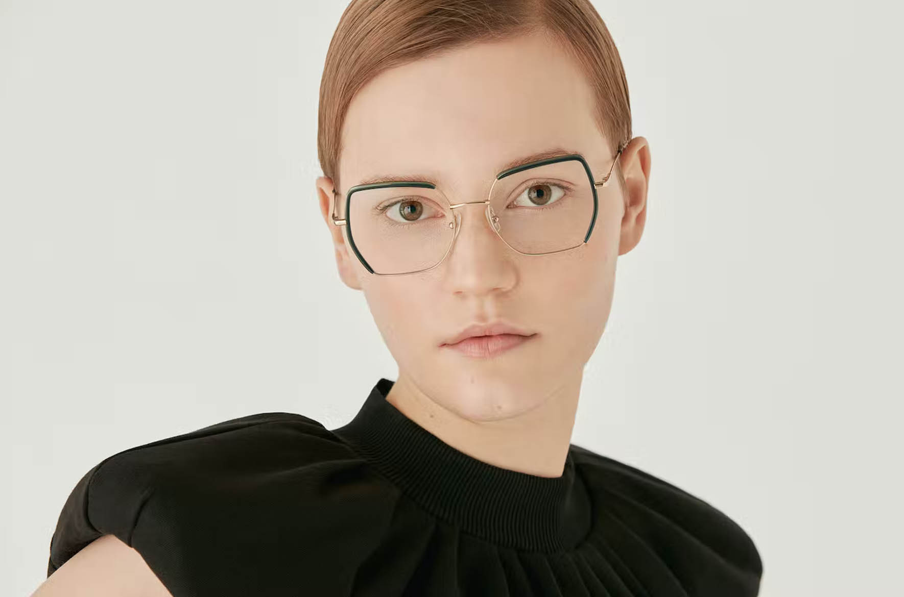 Gigi Minerva Doce Ópticos Tui