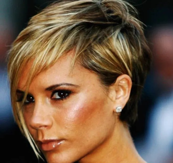 Top 15 The Most Charming Victoria Beckham Short Hairstyles Hair System