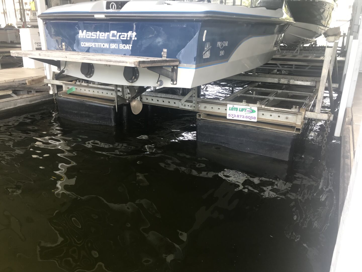 4500LB LOTO LIFT Dock Dealers Used Docks, Lifts For Sale at the
