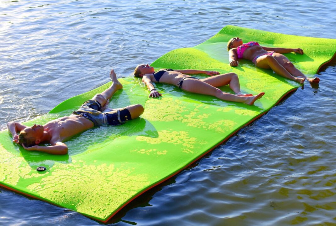 Rubber Dockie Floating Mat Why You Should Buy It Dock Floating Water
