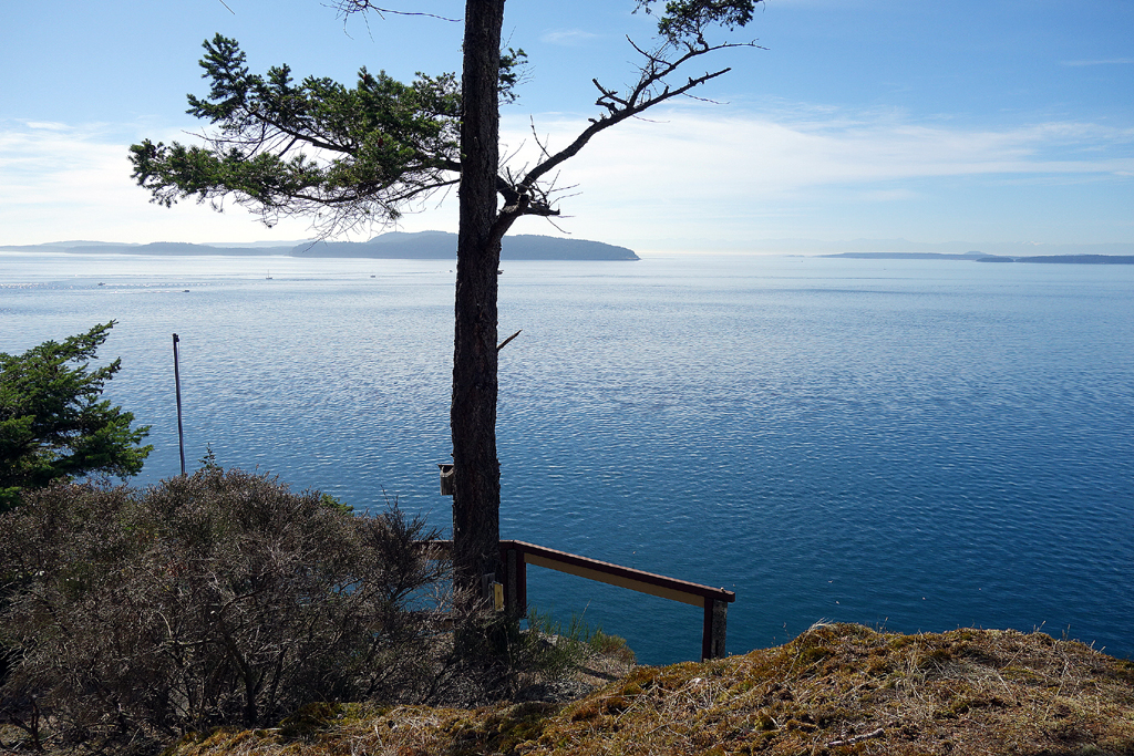 369947 7940 Swanson View Dr, GI Pender Island Dockside Realty