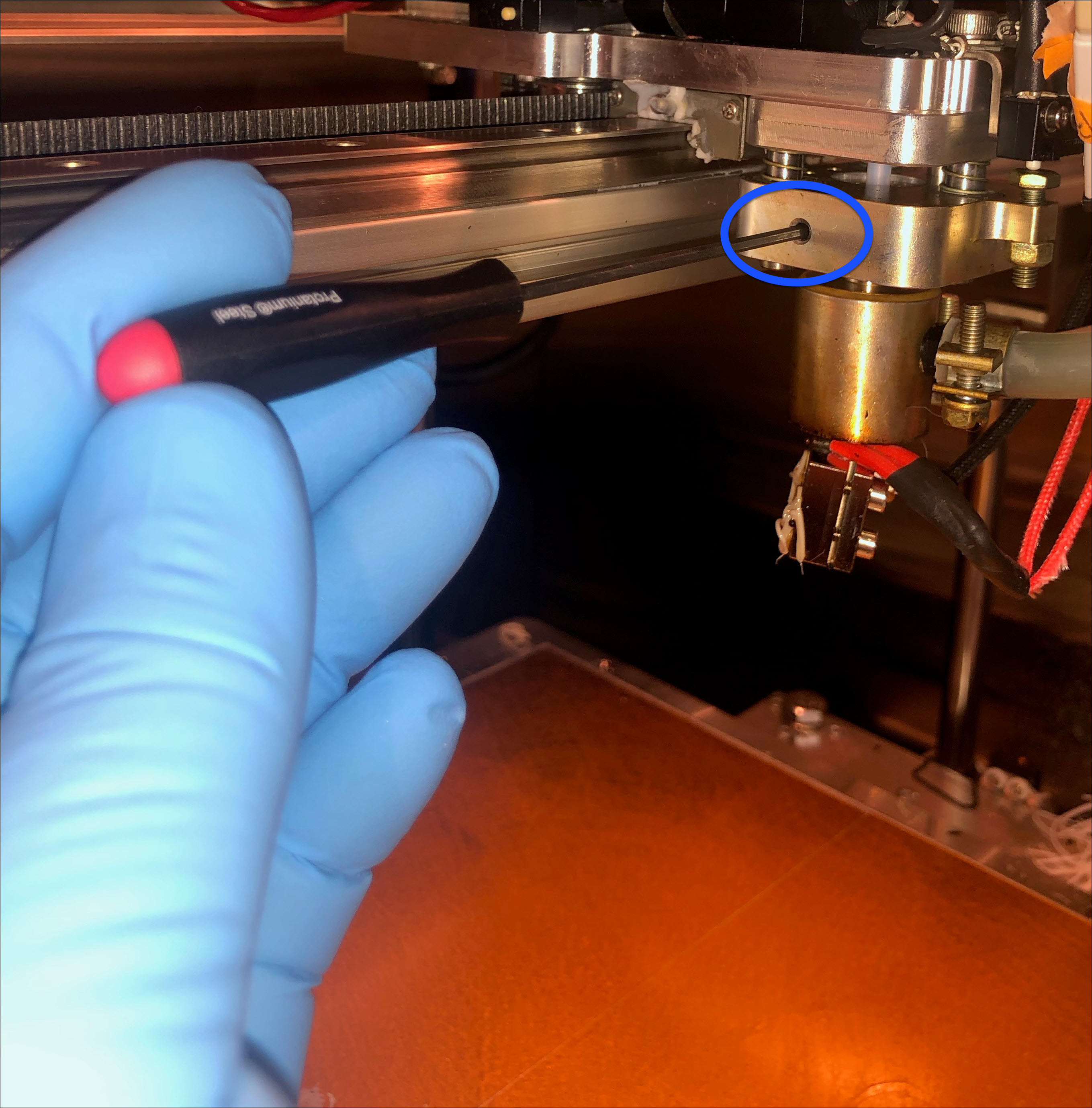 Inspect and Tighten OnePiece Probe Collar Set Screw AONM2